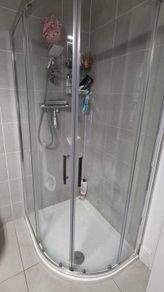 Flair Quadrant Shower door 900 by 900