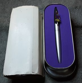 boxed cartoon classic pen