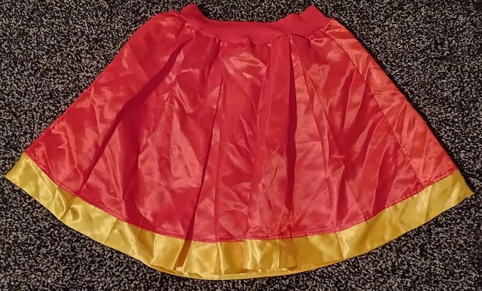 Super Girl Costume (8-9yrs)
