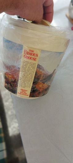 vintage 70s 80s ,new old stock Famous Grouse  ice bucket with lid,,,sold as is.