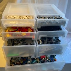 Lego - approx 8kg of Lego pieces in drawer storage unit