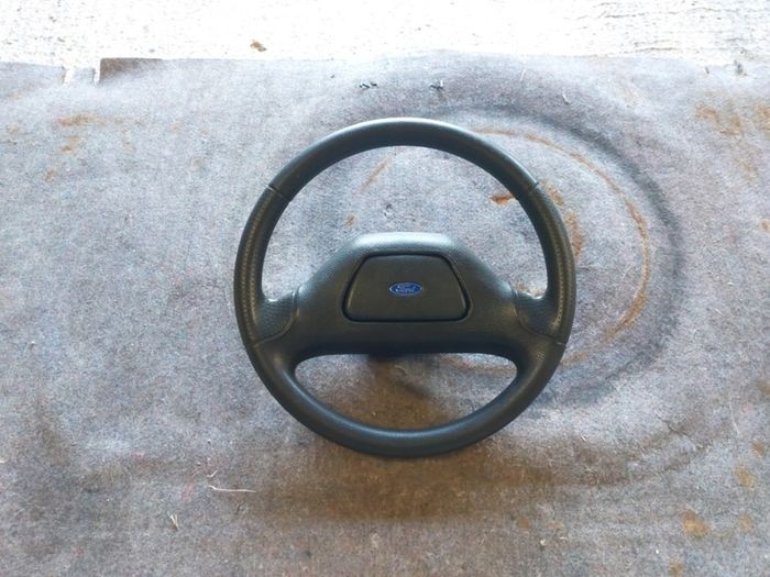 Escort RS turbo/XR3i steering wheel