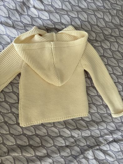 Cream baby cardigan 9-12 m