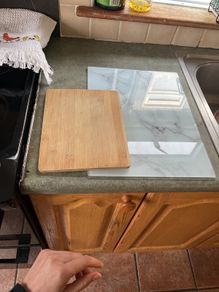 Glass and wood chop board