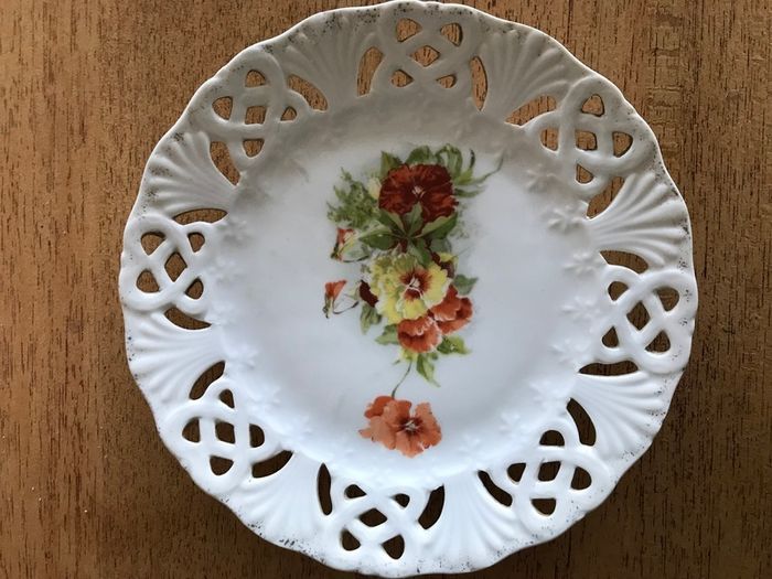 Vintage China Decorative Plate