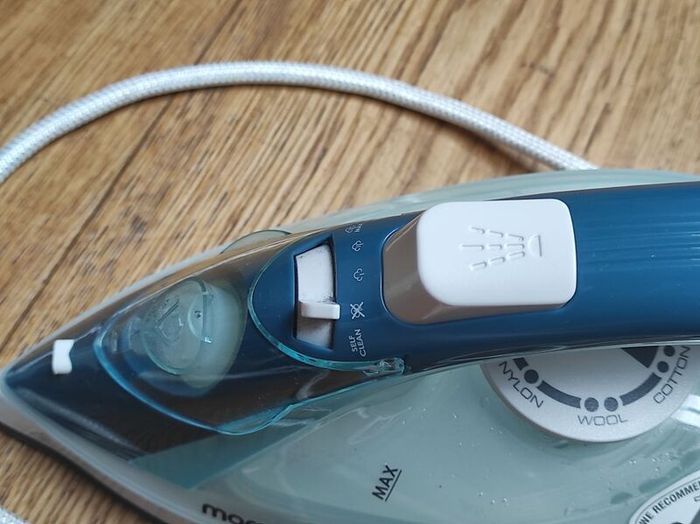 Steam Iron