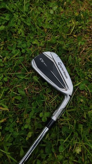 TaylorMade Qi irons
