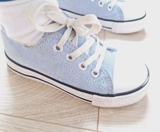 Boys Trainers - Size 26