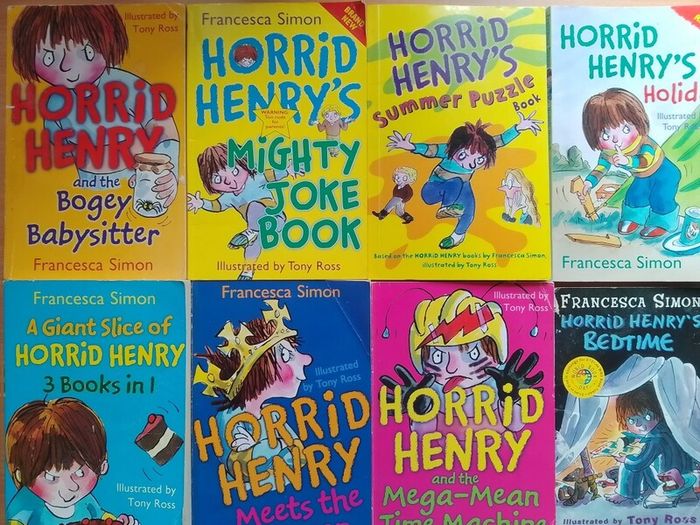 Horrid Henry x 8 books