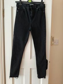 Distressed Look Jeans