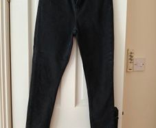 Distressed Look Jeans