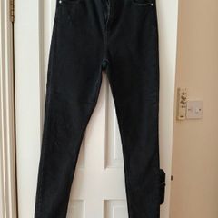 Distressed Look Jeans