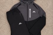 trailberg tracksuit
