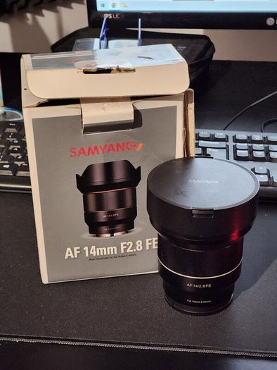 Samyang AF 14mm F2.8 FE for Sony
