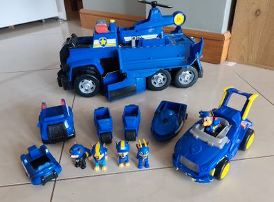 Paw patrol Chase truck, vehicles and figures