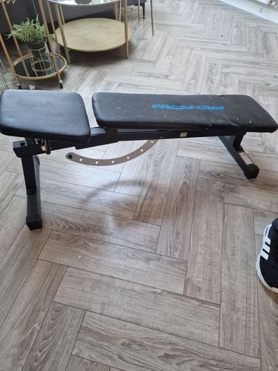 Weight Bench