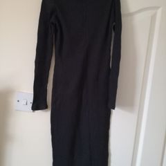 River Island black dress size UK 8. Long 101cm