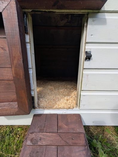 Hen Hutch