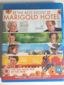 The Best Exotic Marigold Hotel [2012] Dev Patel, Judi Dench, Celia Imrie, Bill Nighy, Ronald Pickup, Maggie Smith, Tom Wilkinson & Penelope Wilton [Blu-ray Movie]