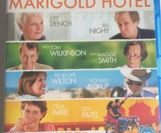 The Best Exotic Marigold Hotel [2012] Dev Patel, Judi Dench, Celia Imrie, Bill Nighy, Ronald Pickup, Maggie Smith, Tom Wilkinson & Penelope Wilton [Blu-ray Movie]
