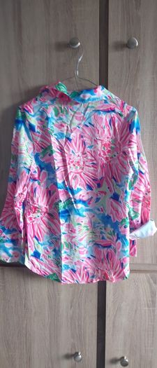 colourful shirt new fits size s and m