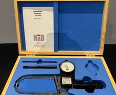 Harpenden skinfold calliper