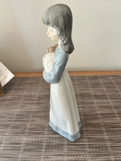 Lladro Figurine