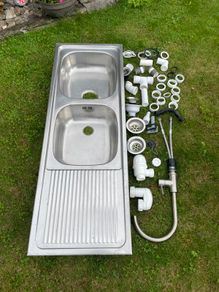 Double sink