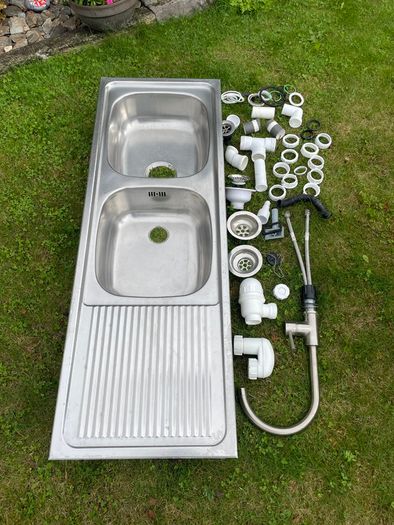 Double sink