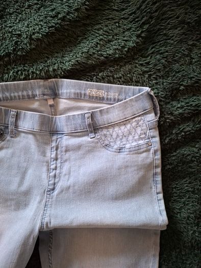 Jeggings from red herring