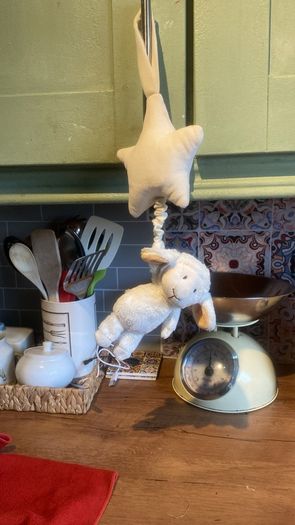 baby mobile, musical owl and musical sheep