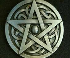 Pagan, pentagram, belt buckle.