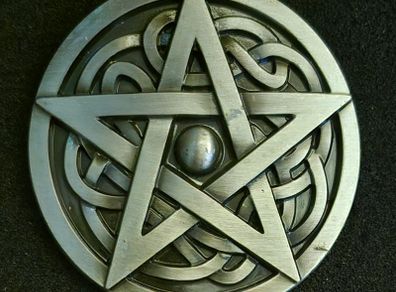 Pagan, pentagram, belt buckle.