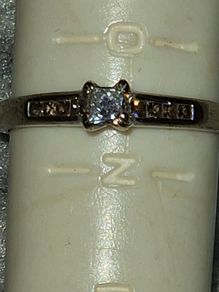 9ct gold rings
