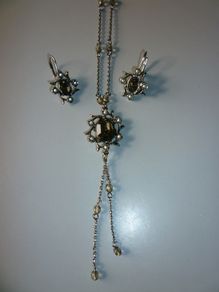 Necklace Pendant Earring Set.  Vintage chain & ear rings