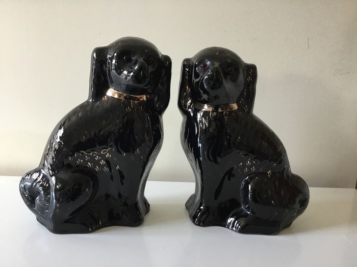 Antique Sadler  black Mantle dogs with glass eyes