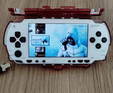PSP Console 1004 MODDED 64Gb Original battery Charger
