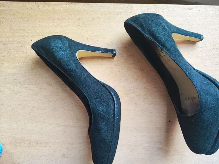 Estrada elegant/business shoes with heels