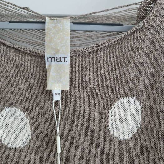 MAT jumper bnwt taupe with unusual detail on the back, short sleeve S/M