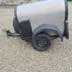 dog trailer