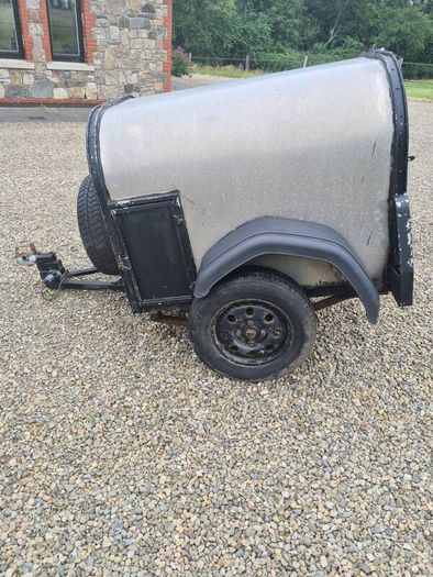 dog trailer