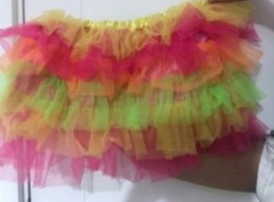 brand tutu skirt size S/M