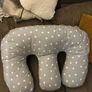 Twin feeding pillow Image 2