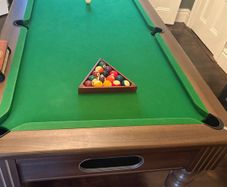 Buckingham 7ft Slate Bed Pool Table + Aramith Balls, Premium Cues & Full Accessories