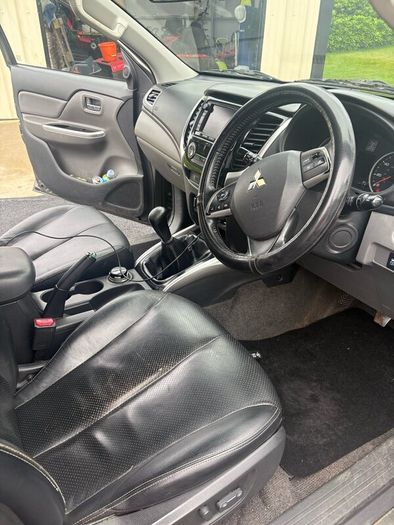 Mitsubishi L200 Warrior