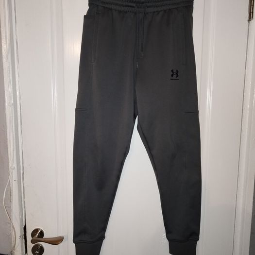 Under armour tracksuit