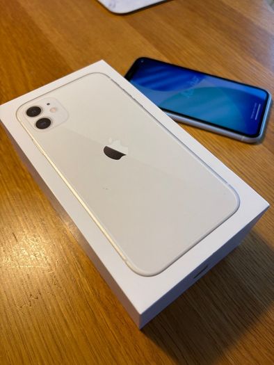 iPhone 11