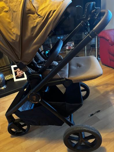 Venicci Claro 3 in 1 travel system