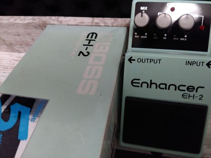 BOSS EH-2 - Vintage Enhancer (MIT).