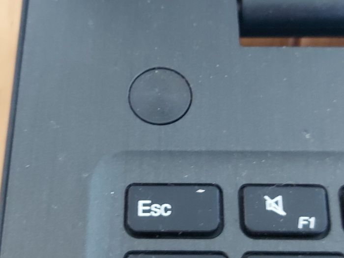 Lenovo Ideapad 310-15ABR, Model 80ST, AMD A10-9600P R5, `10 Compute Cores, 4C + 6G, 2.4GHz, Windows 10, Microsoft Edge, Chrome, and VLC